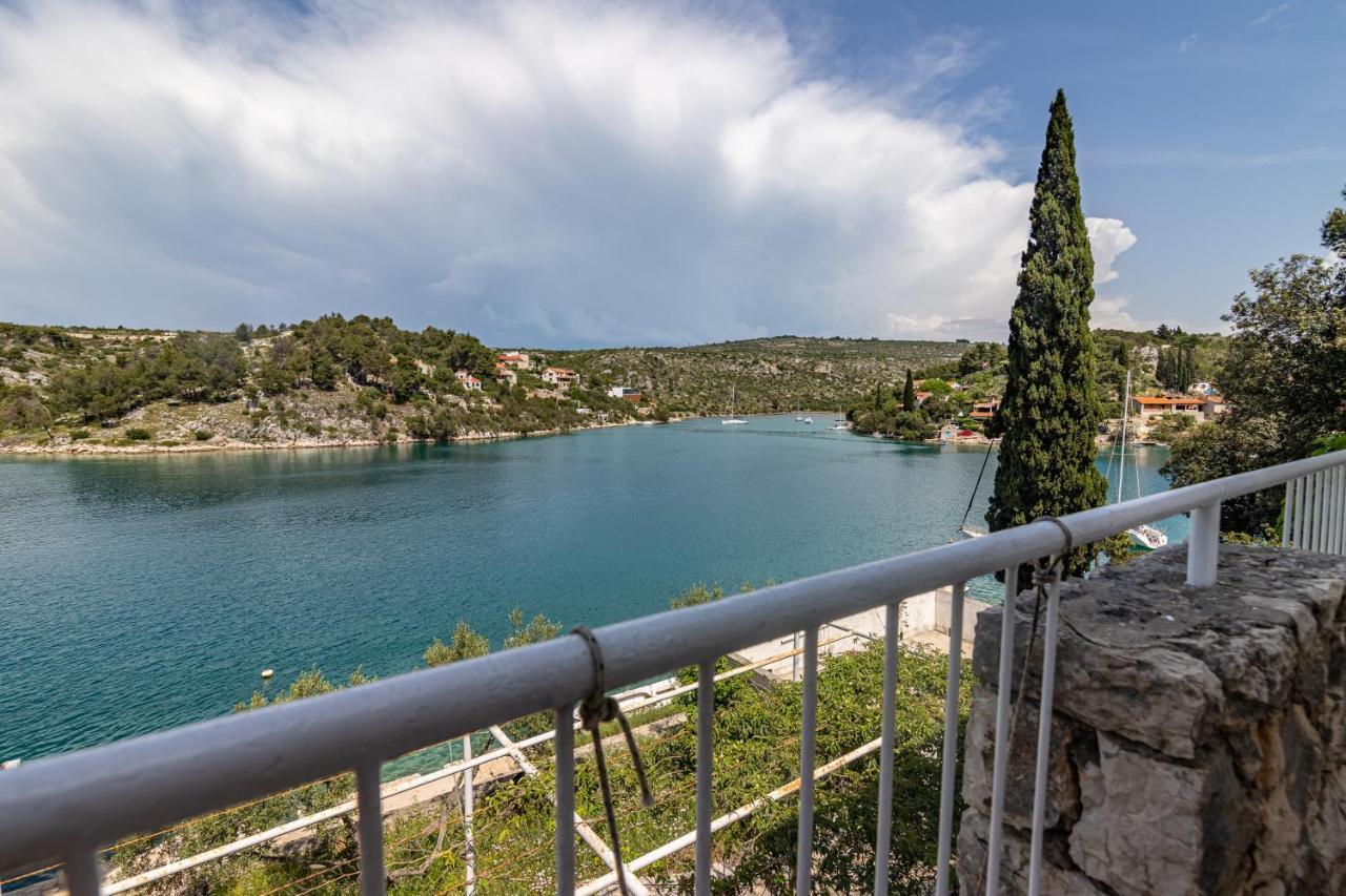 Apartments By The Sea Bobovisca Na Moru, Brac - 5682 Ložišće Exteriör bild